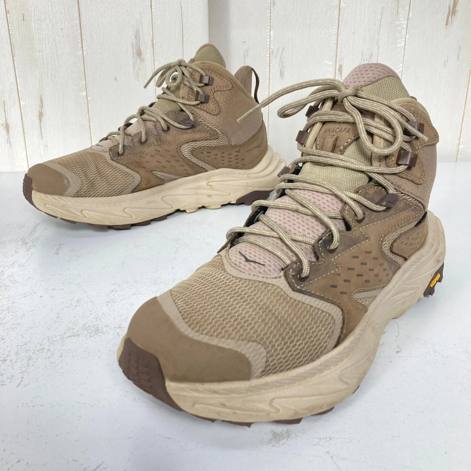ホカオネオネ　アナカパ　ゴアテックス　26.5 DOTN Men's 26.0cm ベージュ系】 Hoka Oneone ( ホカ オネオネ ) アナカパ 2
