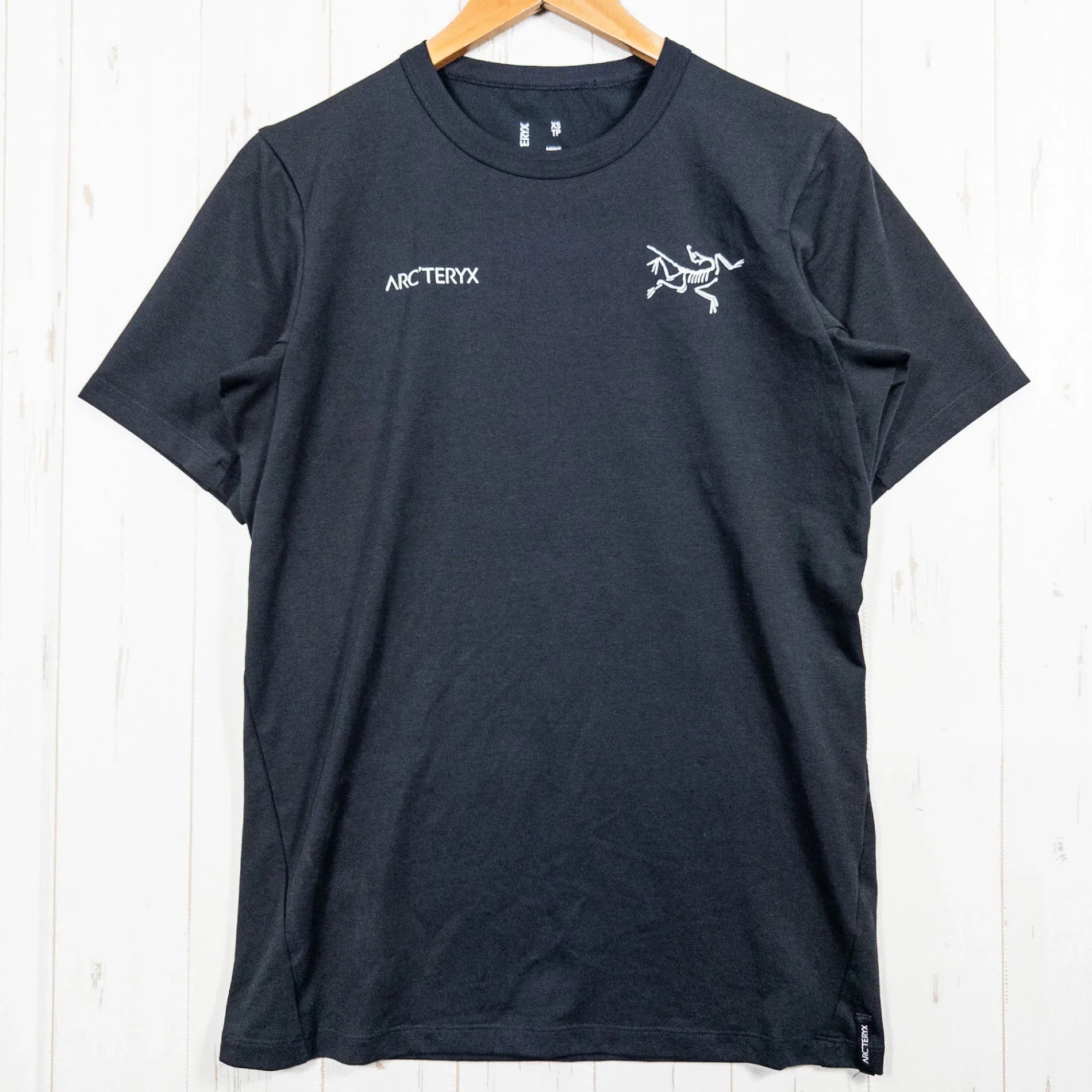 ARC'TERYX アウトドア・釣り・旅行用品 ARC'TERYX Captive ARC'TERYX アウトドア・釣り・旅行用品 ARC'TERYX Captive