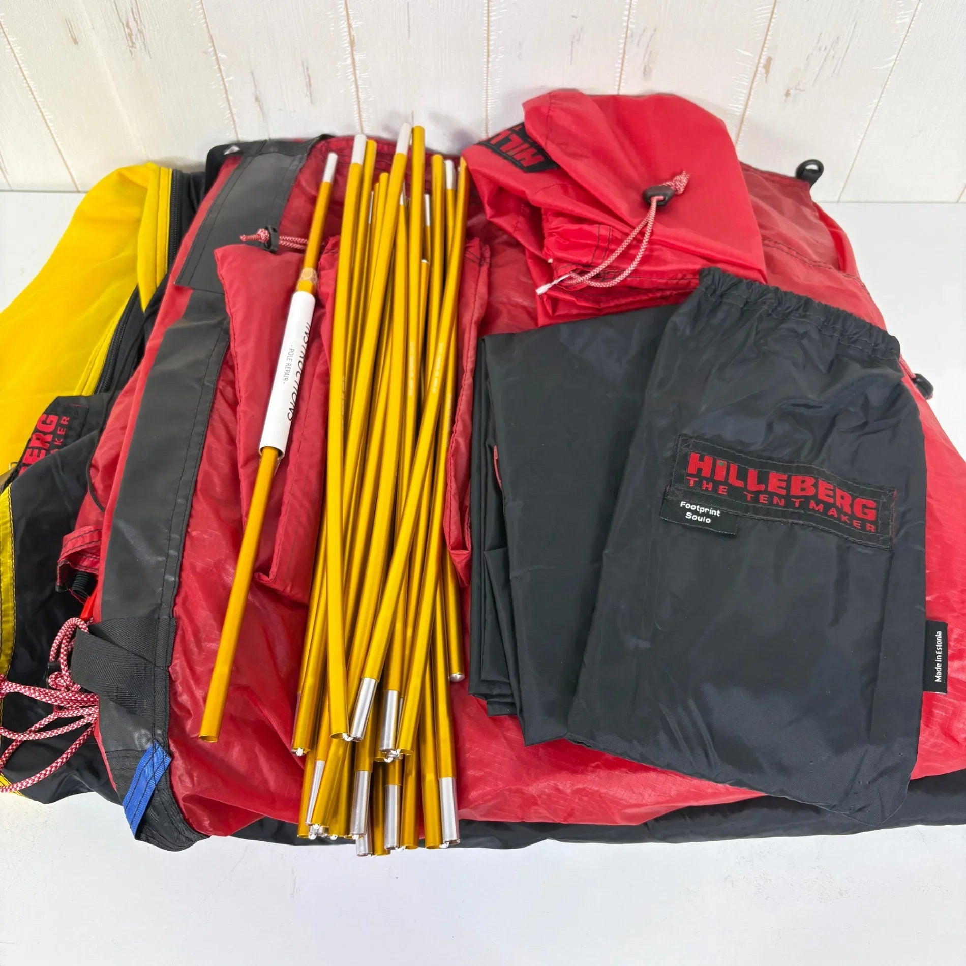 【OneSize レッド系】 Hilleberg The Tentmaker ( ヒルバーグ ) ソウロ Soulo 専用フットプリント セット ナイロン キャンピングギア テント 山岳テント z0005780 OneSize レッド系】 Hilleberg The Tentmaker ( ヒルバーグ ) ソウロ