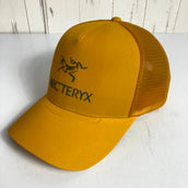 【OneSize オレンジ系】 Arcteryx ( アークテリクス ) ロゴ トラッカー ハット Logo Trucker Hat Quantum 生産終了モデル 入手困難 ポリエステル ウェア ウェア小物 ヘッドウェア キャップ z00053907 Quantu