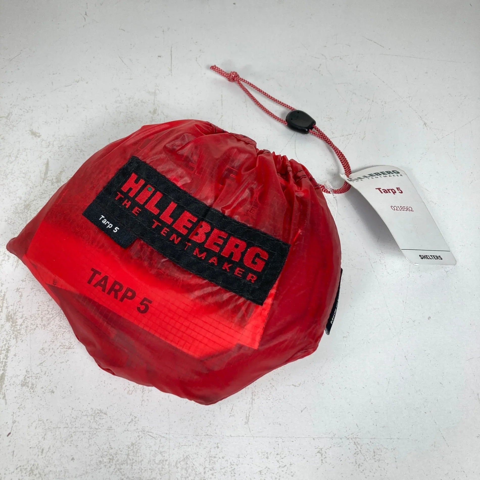 【OneSize レッド系】 Hilleberg The Tentmaker ( ヒルバーグ ) タープ 5 ウルトラライト Tarp 5 UL ナイロン キャンピングギア タープ z00060024  タープ OneSize レッド系】 Hilleberg The Tentmaker ( ヒルバーグ ) タープ 5