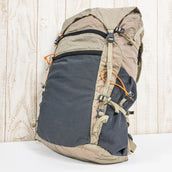 【Unisex OneSize ベージュ系】 Mystery Ranch ( ミステリーランチ ) イン アンド アウト 22 In And Out 22 ナイロン Unisex デイパック 容量【~29L】 バックパック バッグ ストレージ - 【公式】2ndGEAR(セカンドギア)Webショップ【登山用品・アウトドア用品専門 買取販売店】