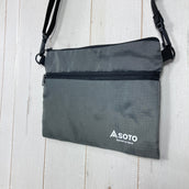 【OneSize グレー系】 Soto ( ソト ) オリジナル サコッシュ Original Sacoche オンラインストア限定 ノベルティ バッグ ストレージ サコッシュポーチ z00059835 サコッシュポーチ バッグ ストレージ