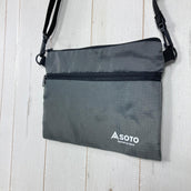【OneSize グレー系】 Soto ( ソト ) オリジナル サコッシュ Original Sacoche オンラインストア限定 ノベルティ バッグ ストレージ サコッシュポーチ z00059835 サコッシュポーチ バッグ ストレージ
