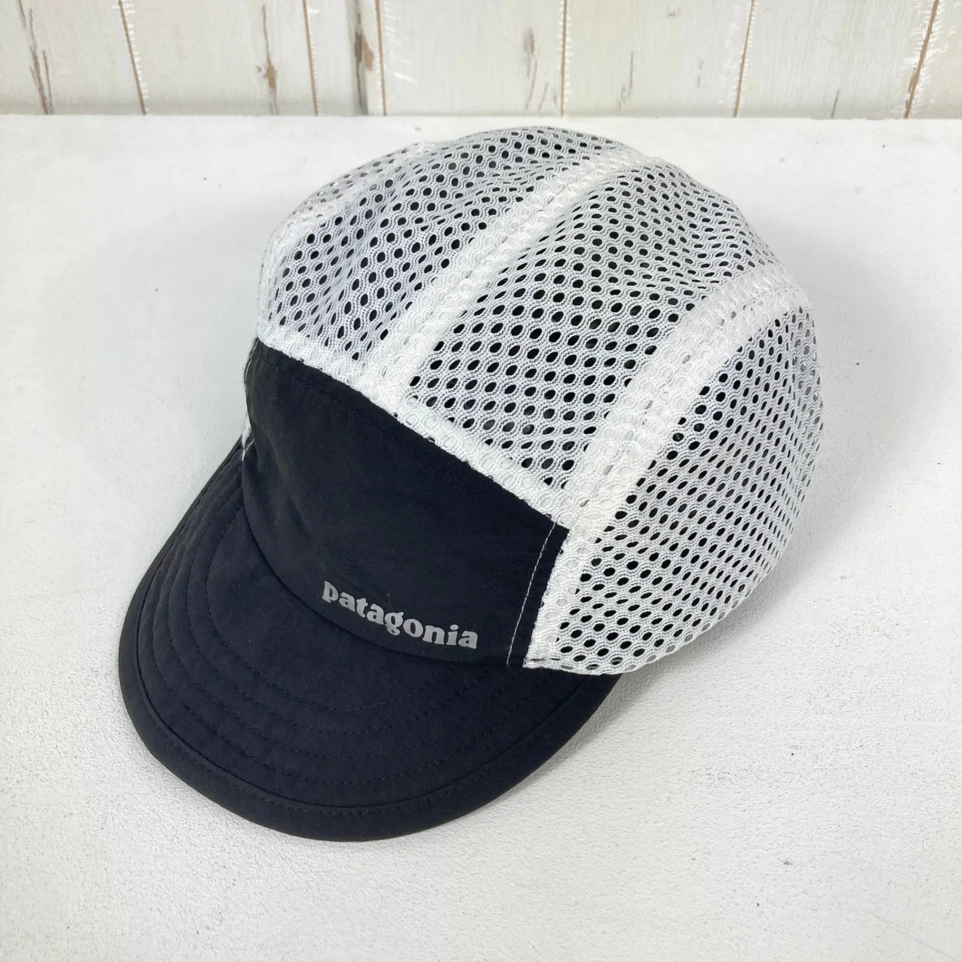 patagonia パタゴニア ダックビルキャップ 黒 【公式通販】