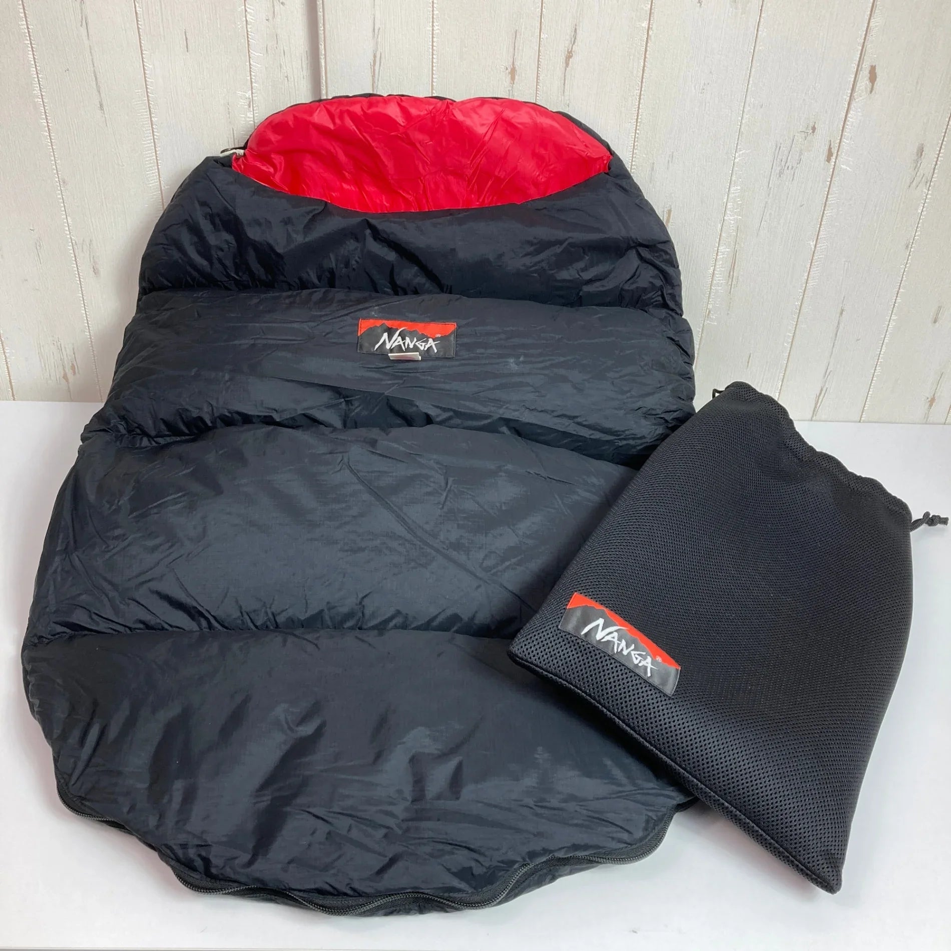 Nanga Pet Sleeping Bag, Black, One Size, Dog Sleeping Bag, Down