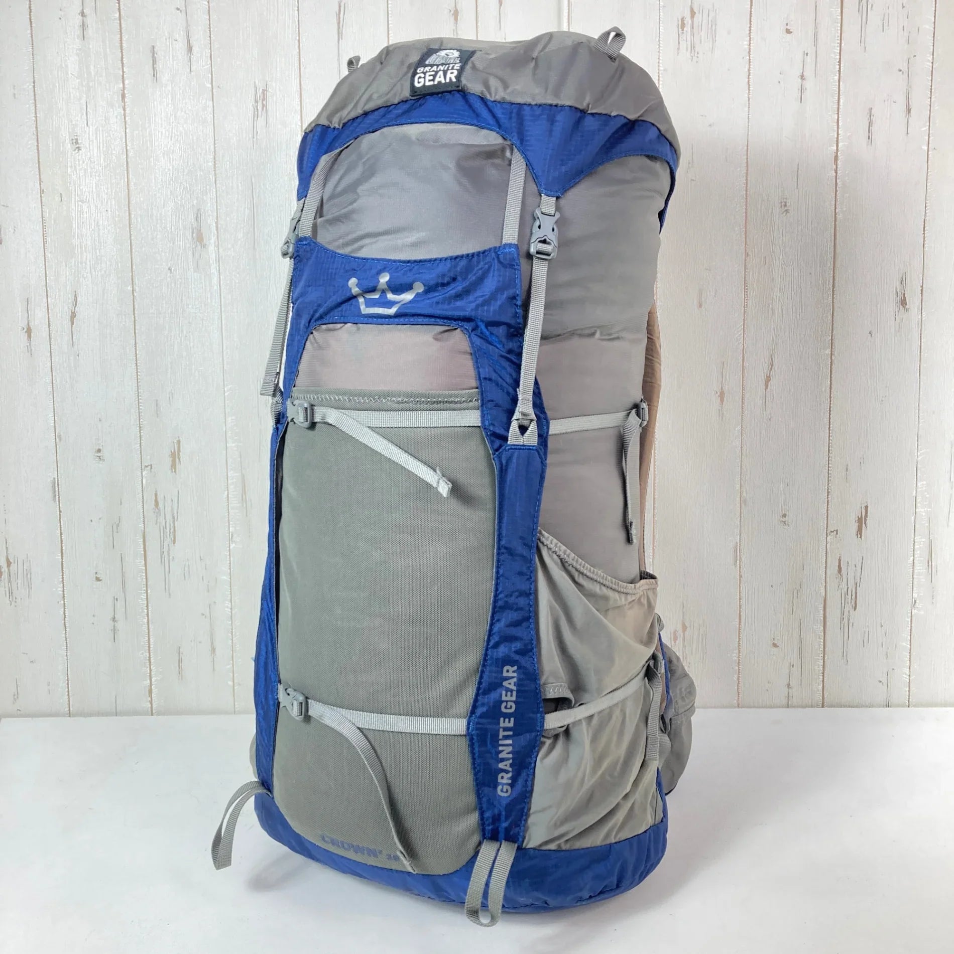 【OneSize グレー系】 Granite Gear ( グラナイトギア ) クラウン2 Crown 2 38L ナイロン バッグ ストレージ バックパック 容量【30L～54L】 z00057399  容量 OneSize グレー系】 Granite Gear ( グラナイトギア ) クラウン2 Crown
