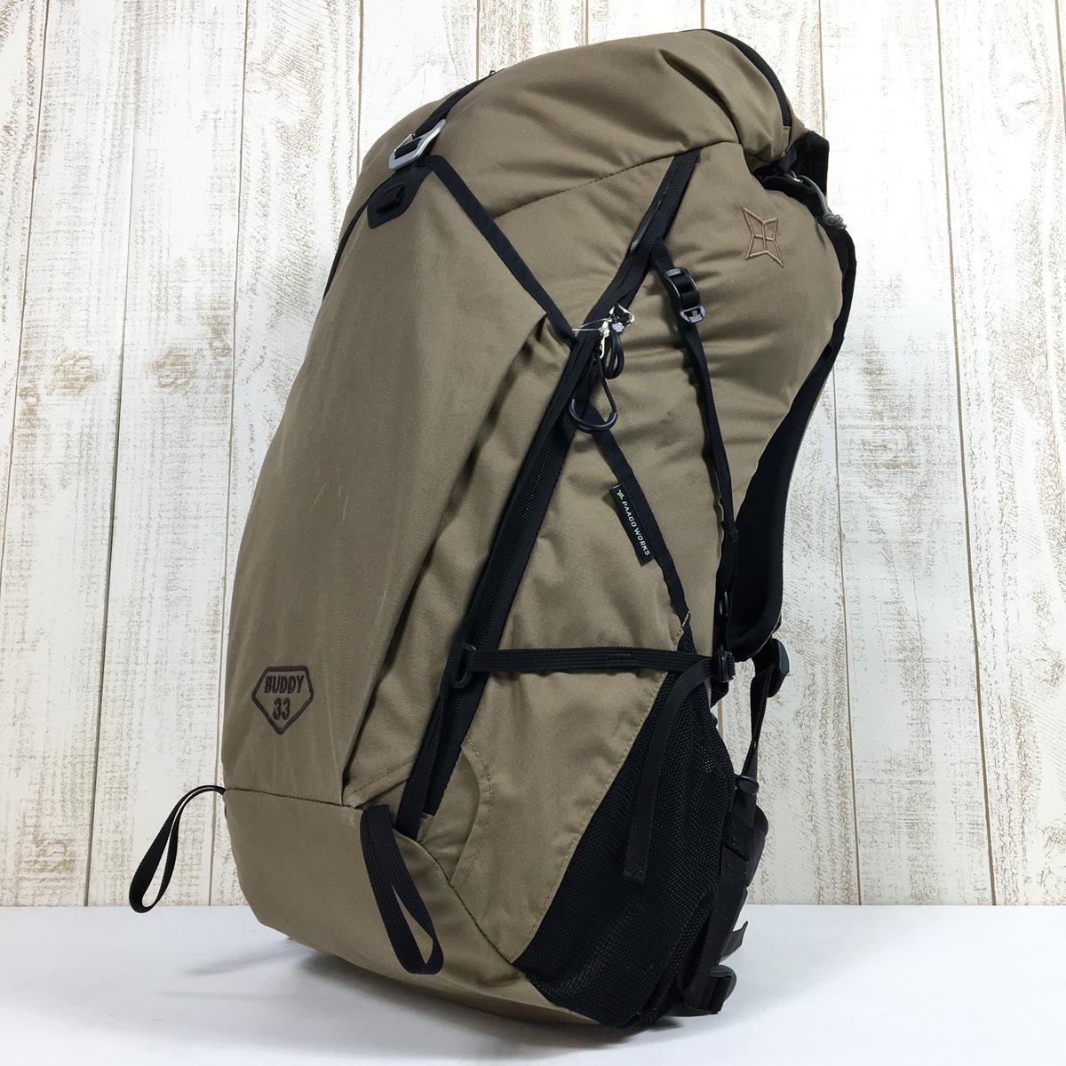 パーゴワークス バディ 33 Buddy 33L バックパック デイパック PAAGO WORKS HP003 DBE Dark Beige –  【公式】2ndGEAR（セカンドギア）Webショップ【登山用品・アウトドア用品専門 買取販売店】