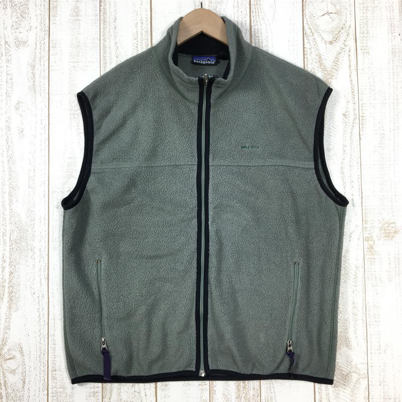 Patagonia lightweight hotsell synchilla vest