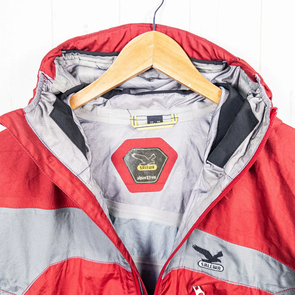 【Men's L レッド系】 Salewa ( サレワ ) スコーミッシュ パワーテックス ジャケット　Squamish Power Tex Jacket ポリエステル ウェア トップス アウター ジャケット レインシェル z00052880  レインシェル アウ