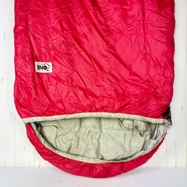 【OneSize レッド系】 Climb Zone By Shuzanso ( クライムゾーン By 秀山荘 ) ゾーン スーパーダウン 900 Zone Super Down 900 ダウン スリーピングシステム 寝袋 ダウンシュラフ z00060624  ダウ