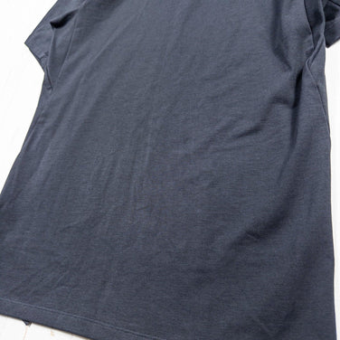 男款 XS 黑色 Arcteryx Captive Split T 恤，有机棉，短袖圆领，合成面料，上衣，汗衫