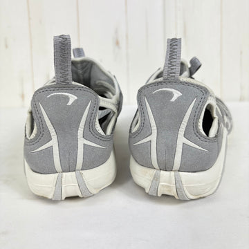 【Unisex 26.0cm グレー系】 Inov8 ( イノヴェイト ) レコライト 190 UNI Recolite 190 UNI GRAY/WHITE (GYWH) 軽量 クイックシューレース ヒール踏み履き対応 フットウェア サンダル z00061468 GRAY/ - 0