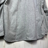 Norrona Tamok 男女通用中灰色羊毛纯色衬衫 2313 Drizzle Melange。难得一见的羊毛上衣、内衣、长袖衬衫。