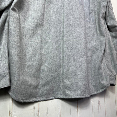 Norrona Tamok 男女通用中灰色羊毛纯色衬衫 2313 Drizzle Melange。难得一见的羊毛上衣、内衣、长袖衬衫。