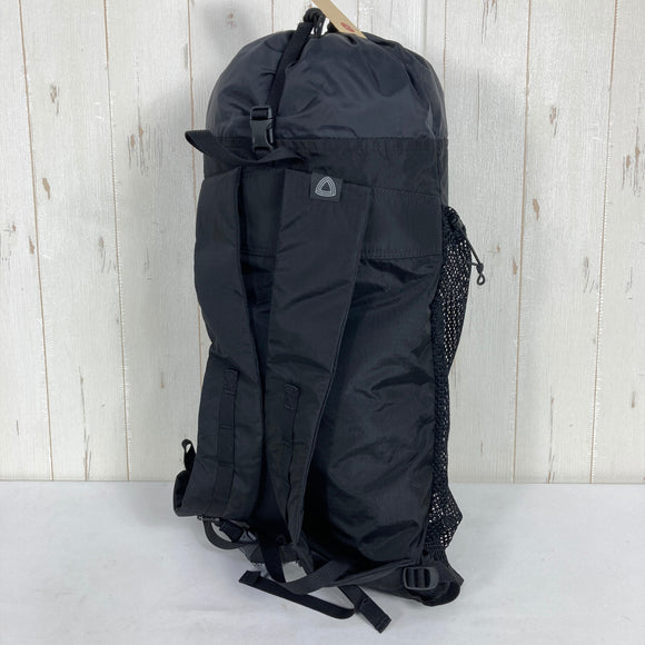 【Unisex OneSize ブラック系】 Trail Bum ( トレイルバム ) ビッグ タートル Big Turtle BLACK 軽量 13-19L メッシュポケット ナイロン バッグ ストレージ バックパック デイパック 容量【～29L】 z00061478 BLAC