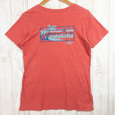 【Women's S レッド系】 2016 Patagonia ( パタゴニア ) パタロハ サイン Tシャツ Pataloha Sign T-Shirt SUMR オーガニックコットン ウェア トップス インナー シャツ ショートスリーブTシャツ クルーネック 化繊 - 【公式】2ndGEAR（セカンドギア）Webショップ【登山用品・アウトドア用品専門 買取販売店】