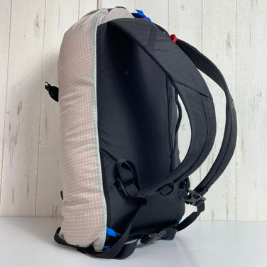 Black Diamond Blitz 20 尼龙收纳背包/背包（均码，灰色） - 容量：高达 29 升 (z00053929)