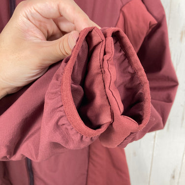 【Women's XS レッド系】 Houdini ( フーディニ ) シーナイン ロフト フーディ C9 Loft Hoodie 化繊ダウン ウェア トップス アウター ジャケット 化繊インサレーション z00060036  化繊インサレーション アウター ジャケット