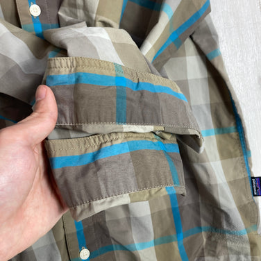 【Men's XS グレー系】 2014 Patagonia ( パタゴニア ) ロングスリーブ ゴーン アゲイン シャツ Long-Sleeved Gone Again Shirt MTEW ナイロン ウェア トップス インナー シャツ ロングスリーブシャツ 化繊