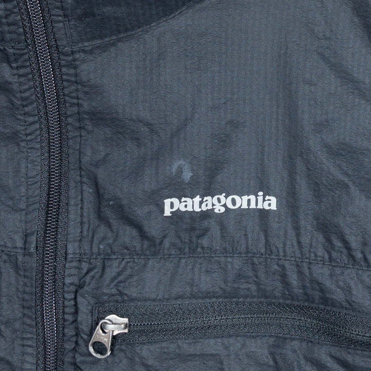 【Men's S ブラック系】 Patagonia ( パタゴニア ) フーディニ ジャケット Houdini Jacket ナイロン 24017 International Men's 防風機能 軽量 コンパクト ブラック | Black | BLK ウィンドシェ