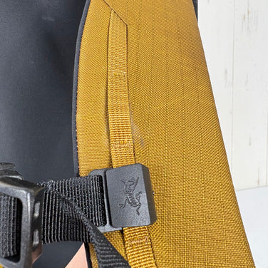 【Unisex OneSize ベージュ系】 Arcteryx ( アークテリクス ) アルファ SK 32 バックパック Alpha SK 32 Backpack 32L AC2 スキー・スノーボードキャリー ナイロン バッグ ストレージ バックパック 容量【30L～54L】
