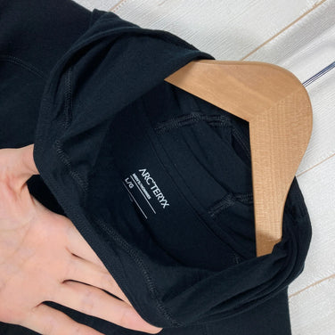 【Men's L ブラック系】 Arcteryx ( アークテリクス ) イオニア メリノ ウール フーディ Ionia Merino Wool Hoody メリノウール ウェア トップス インナー シャツ フーディ ウール z00053997  ウール フーディ