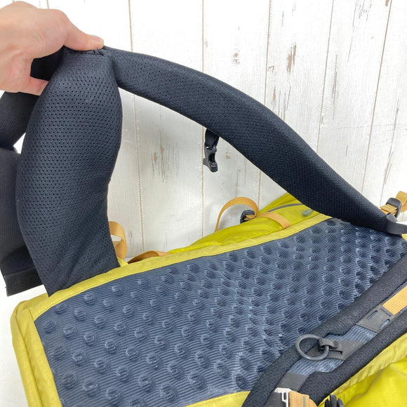 【OneSize イエロー系】 Arcteryx ( アークテリクス ) アクシオス 35 Axios 35 生産終了モデル 入手困難 ナイロン バッグ ストレージ バックパック 容量【30L～54L】 z00058572  容量【30L～54L】 バックパック バ