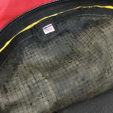 【OneSize レッド系】 Gregory ( グレゴリー ) クラシック デイパック Classic Daypack 26L レッド×イエロー シルバータグ 旧タグ アメリカ製 バックパック 入手困難 Red / Yellow デイパック 容量【～29L】 バ - 【公式】2ndGEAR（セカンドギア）Webショップ【登山用品・アウトドア用品専門 買取販売店】