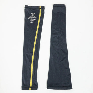 【Unisex XS ブラック系】 Skins ( スキンズ ) アームスリーブ ナイロン ウェア ウェア小物 アームカバー z00051870 アームカバー ウェア小物 ウェア - 【公式】2ndGEAR（セカンドギア）Webショップ【登山用品・アウトドア用品専門 買取販売店】