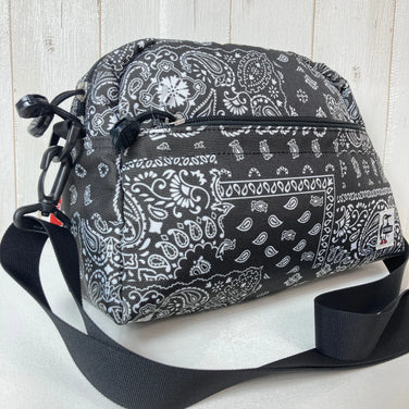 Chums 再生小号梯形单肩包（黑色，均码）z00053165，涤纶收纳袋