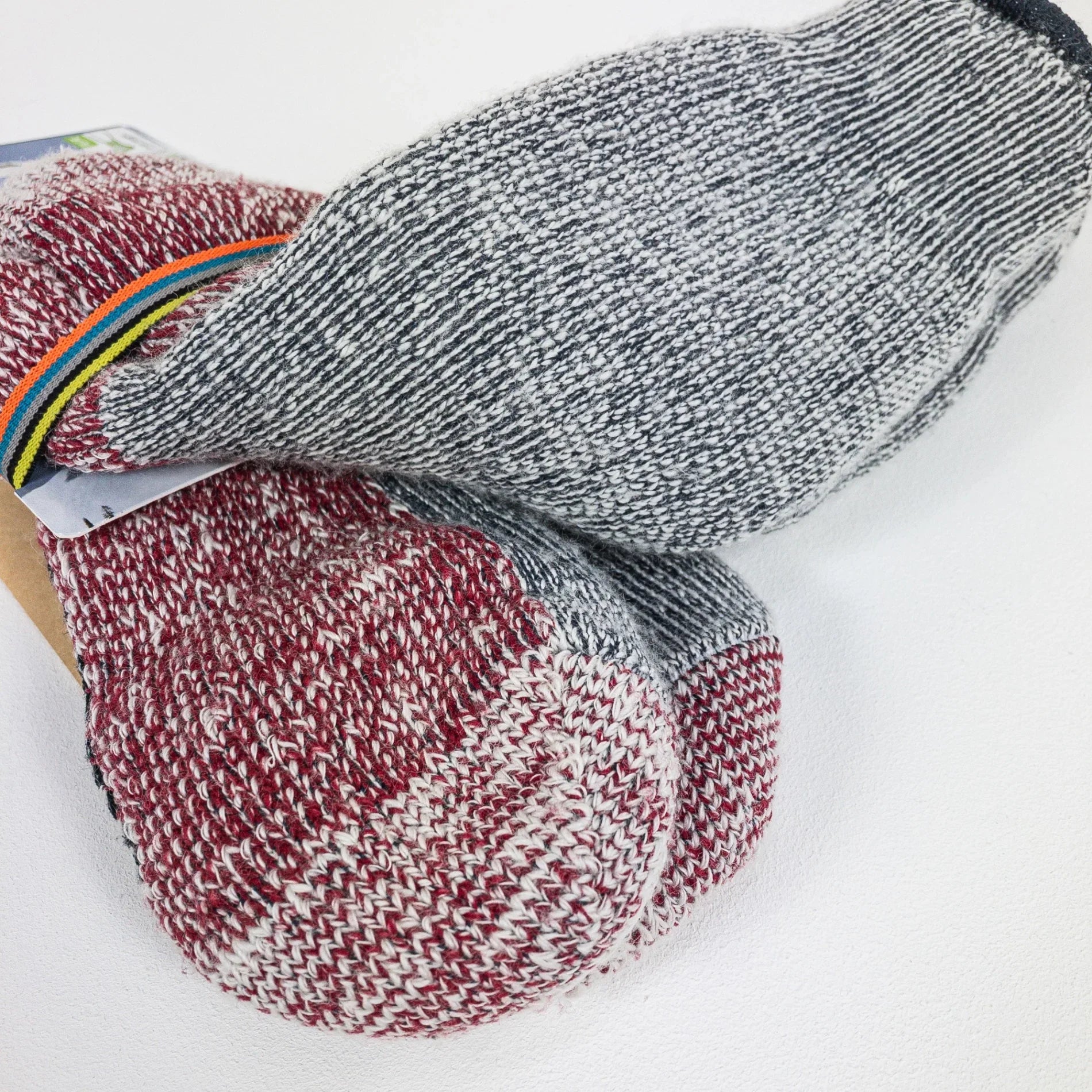 【Unisex M ネイビー系】 Smartwool ( スマートウール ) マウンテニア クラシック マキシマム クッション クルー Mountaineer Classic Maximum Cushion Crew チャコール メリノウール ウェア ウェア小物 ソッ - 【公式】2ndGEAR（セカンドギア）Webショップ【登山用品・アウトドア用品専門 買取販売店】