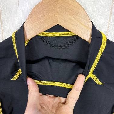 【Men's S ブラック系】 Skins ( スキンズ ) ショートスリーブ トップ シャツ Short Sleeve Top Shirt ナイロン ウェア トップス インナー シャツ ショートスリーブTシャツ クルーネック 化繊 z00059122  化繊 ショ