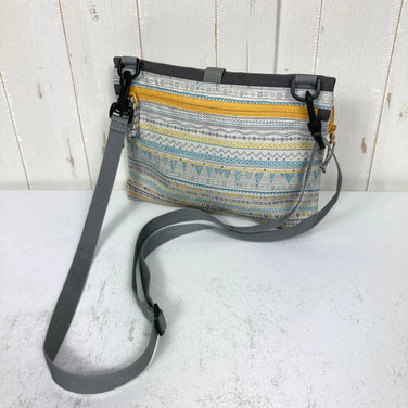【OneSize イエロー系】 Marmot ( マーモット ) サコッシュ ショルダー バッグ ポリエステル バッグ ストレージ サコッシュポーチ z00059291  サコッシュポーチ バッグ ストレージ