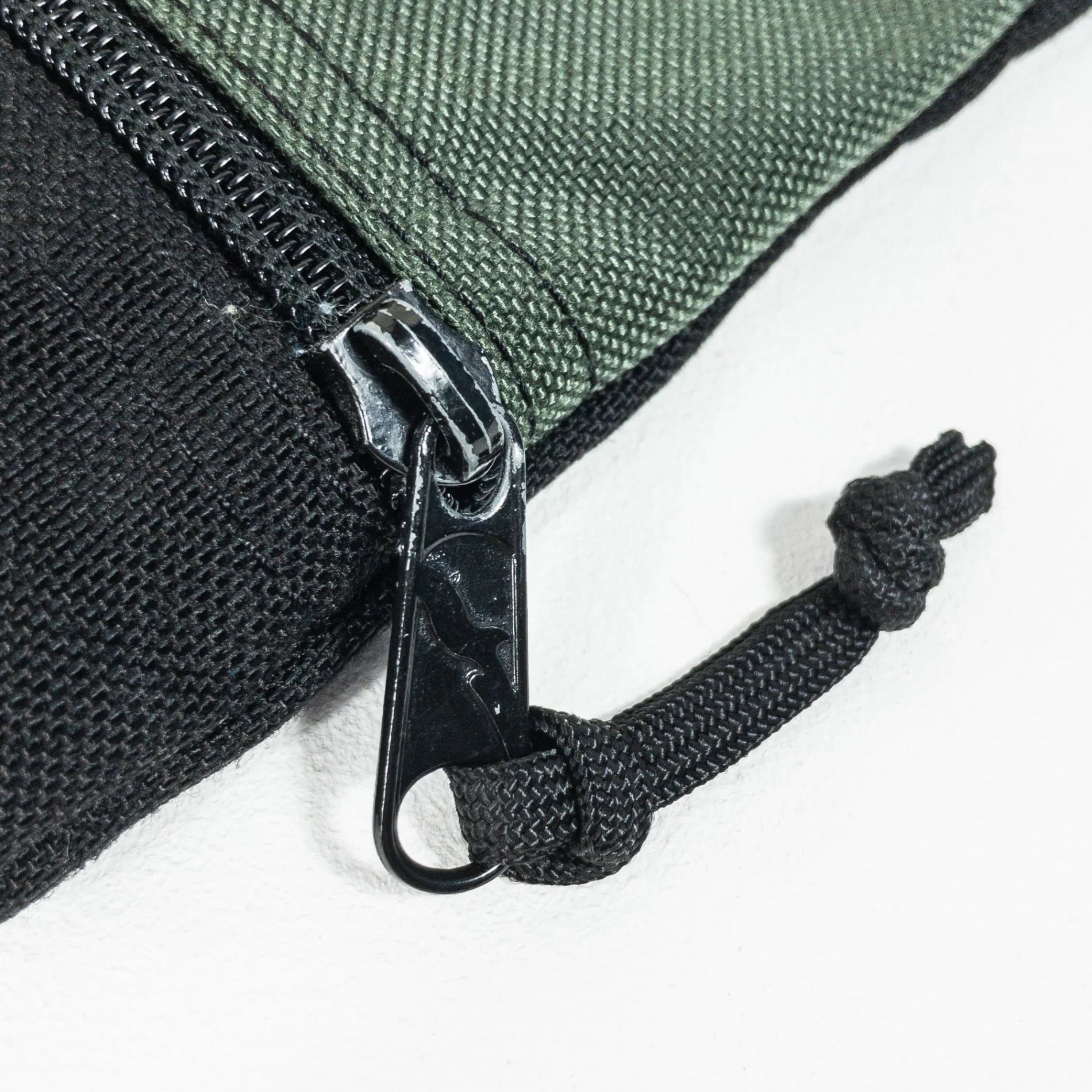 【OneSize ブラック系】 Outdoor Products ( アウトドアプロダクツ ) コーデュラナイロン ポートフォリオケース CORDURA Nylon Portfolio Case 旧タグ 入手困難 アメリカ製 ナイロン バッグ ストレージ ビジネスバ - 【公式】2ndGEAR（セカンドギア）Webショップ【登山用品・アウトドア用品専門 買取販売店】