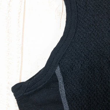 【M ブラック系】 Aclima ( アクリマ ) ウールネット シングレット Woolnet Singlet メリノウール タンクトップ ノースリーブシャツ インナー シャツ トップス ウェア - 【公式】2ndGEAR（セカンドギア）Webショップ【登山用品・アウトドア用品専門 買取販売店】