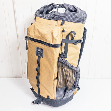 【OneSize ベージュ系】 Rawlow Mountain Works ( ロウロウマウンテンワークス ) バンビ X-Pac edition コヨーテ ナイロン バッグ ストレージ バックパック デイパック 容量【～29L】 X-Pac VX21 ( エックス - 【公式】2ndGEAR（セカンドギア）Webショップ【登山用品・アウトドア用品専門 買取販売店】