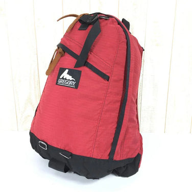 【OneSize レッド系】 Gregory ( グレゴリー ) クラシック デイパック Classic Daypack 26L アメリカ製 レッド リップストップナイロン シルバータグ 旧タグ Red Ripstop Nylon デイパック 容量【～29L】 バ - 【公式】2ndGEAR（セカンドギア）Webショップ【登山用品・アウトドア用品専門 買取販売店】