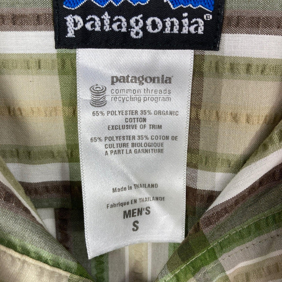 【Men's S グリーン系】 2010 Patagonia ( パタゴニア ) パッカーウェア シャツ Puckerwear Shirt CSF 生産終了モデル 入手困難 ウェア トップス インナー シャツ ショートスリーブシャツ 化繊 z00053390 CSF