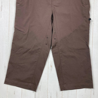 男士小号棕色 Prana 七分工装裤，已停产款式，很难找到。尼龙软壳短裤 (z00054297)。