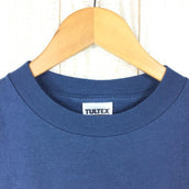 【Men's M ネイビー系】 Gregory ( グレゴリー ) 90S 20周年記念 Tシャツ ＋ ピンバッジ 入手困難 International Men's 化繊 ショートスリーブTシャツ クルーネック インナー シャツ トップス ウェア - 【公式】2ndGEAR（セカンドギア）Webショップ【登山用品・アウトドア用品専門 買取販売店】