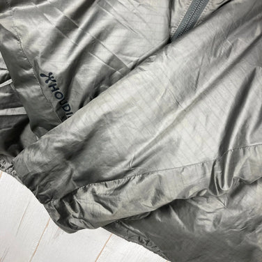 【Men's M グレー系】 Houdini ( フーディニ ) ダンフリ Dunfri 化繊ダウン ウェア トップス アウター ジャケット 化繊インサレーション プリマロフト・ゴールド・インサレーション z00056428  化繊インサレーション アウター ジャ