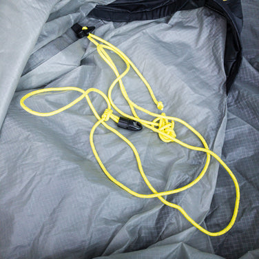 【OneSize グレー系】 Six Moon Designs ( シックスムーンデザインズ ) デュシュッツ プラス タープ Deschutes Plus Tarp ナイロン 30440  シェルター キャンピングギア