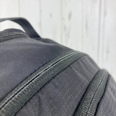 One Size Gray Gregory Inertia 18 Obsidian Black Nylon Storage Backpack/Daypack, Capacity up to 29L (z00055627)