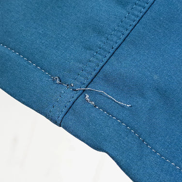 Montbell Nomad 女款中号海军蓝长裤。涤纶抓绒长裤。产品编号：z00052689。