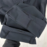 Houdini 男士 Pace Light 长裤，L 码，黑色（860014，900 纯黑，z00055940）。这款长裤非常适合作为下装或长裤穿着。