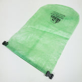 【XS グリーン系】 Granite Gear ( グラナイトギア ) イーベント ウーバーライト ドライサック eVent Uberlight Dry Sack 10L バッグ ストレージ パッキングサック ドライサック DCF ( ダイニーマ・コンポジ - 【公式】2ndGEAR（セカンドギア）Webショップ【登山用品・アウトドア用品専門 買取販売店】