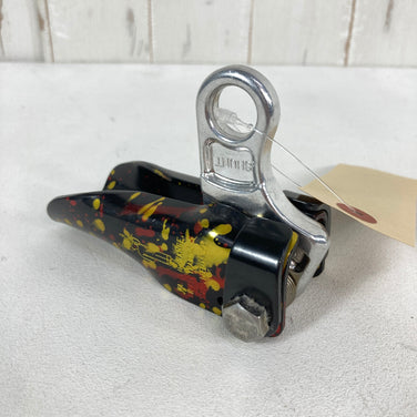 【OneSize ブラック系】 Petzl ( ペツル ) シャント Shunt バックアップ用ロープクランプ アルミ ロッククライミングギア z00059324  ロッククライミングギア