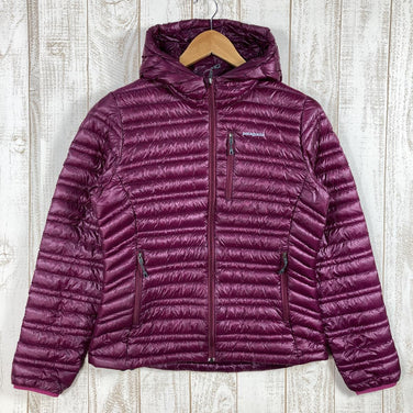 【Women's S パープル系】 Patagonia ( パタゴニア ) ウルトラライト ダウン フーディ Ultralight Down Hoody 800Fp ジャケット 84770 International Women's ダウンインサレーション アウター - 【公式】2ndGEAR（セカンドギア）Webショップ【登山用品・アウトドア用品専門 買取販売店】