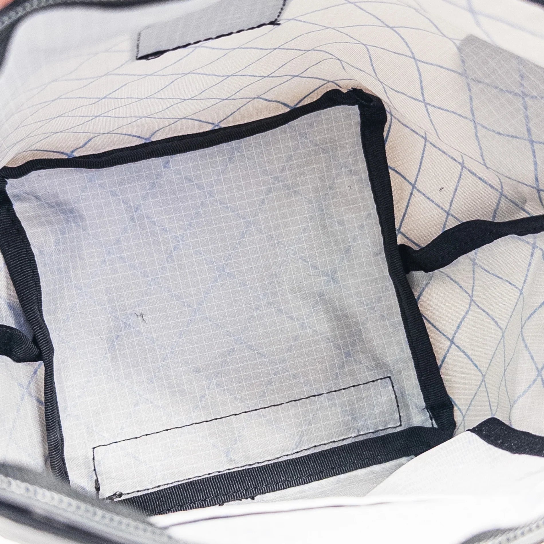 【OneSize グレー系】 Okara ( オカラ ) トムテ エコパック Tomte ECOPAK ナイロン バッグ ストレージ サコッシュポーチ ECO PAK EPX200 ( エコパック EPX200 ) z00052127 サコッシュポーチ バッグ - 【公式】2ndGEAR（セカンドギア）Webショップ【登山用品・アウトドア用品専門 買取販売店】